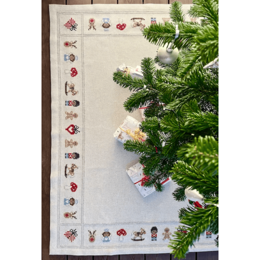 Pomp Stitch Stickpackung - Weihnachtsbaumdecke