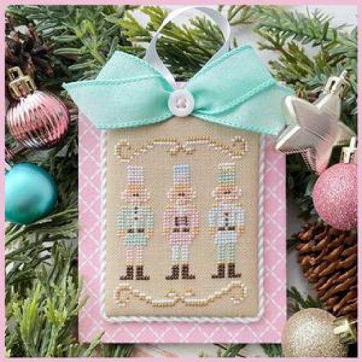 Country Cottage Needleworks - Pastel Collection 2 - Nutcracker Trio