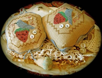 Stickvorlage Homespun Elegance Ltd - Stitching Things Pincushion