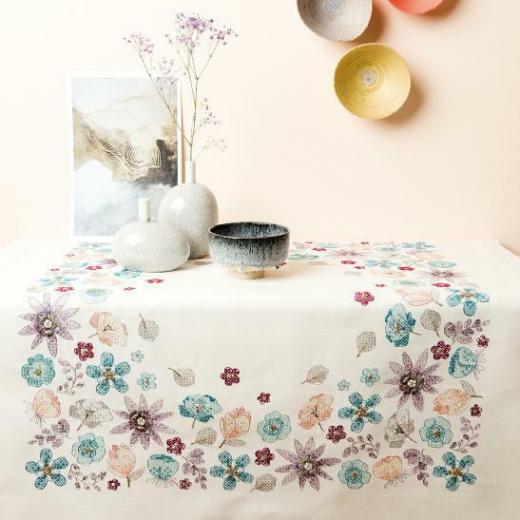 Stickpackung Tischdecke Streublumen - Rico Design