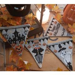 Stickvorlage Serenita Di Campagna - Bandierine Happy Halloween