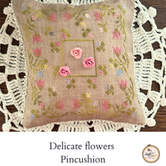 MTV Designs - Delicate Flowers Pincushion